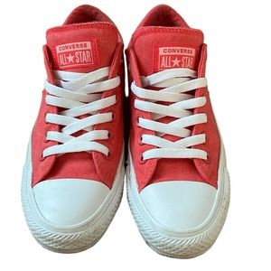 Converse Chuck Taylor Strawberry Jam colored sneakers, women’s size 6.5